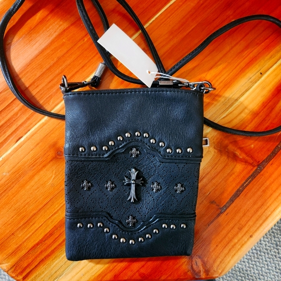 Handbags - Cross Body Bag
